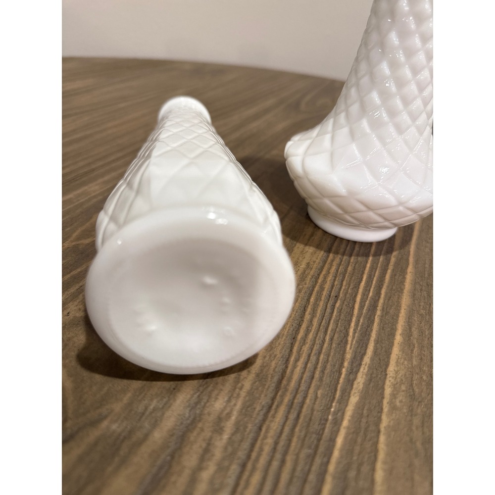 Vintage Milk Glass Bud Vases Set of 2 White Diamond Quilted Pattern & Swirl 9" - Picture 4 of 7
